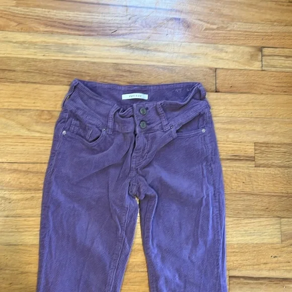 PacSun Plum Corduroy Stretch Low Rise Bootcut Jeans - Women’s 2 / 24 - Picture 5 of 12